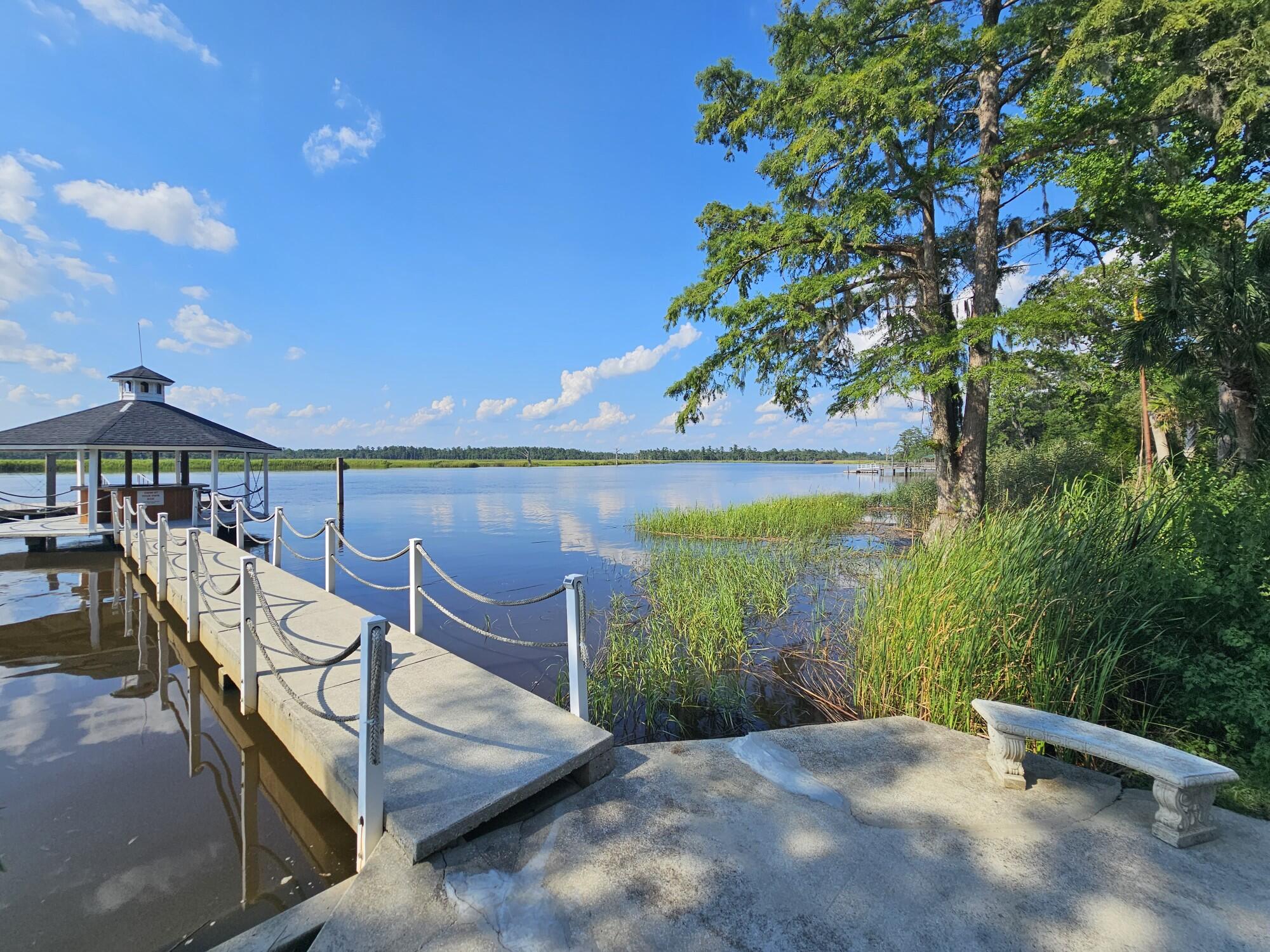 21 Red Fin Loop Georgetown, SC 29440 - Photo 7 of 48 4a4ecee8-935a-4b7c-9e21-ce0bbdd2fa3e