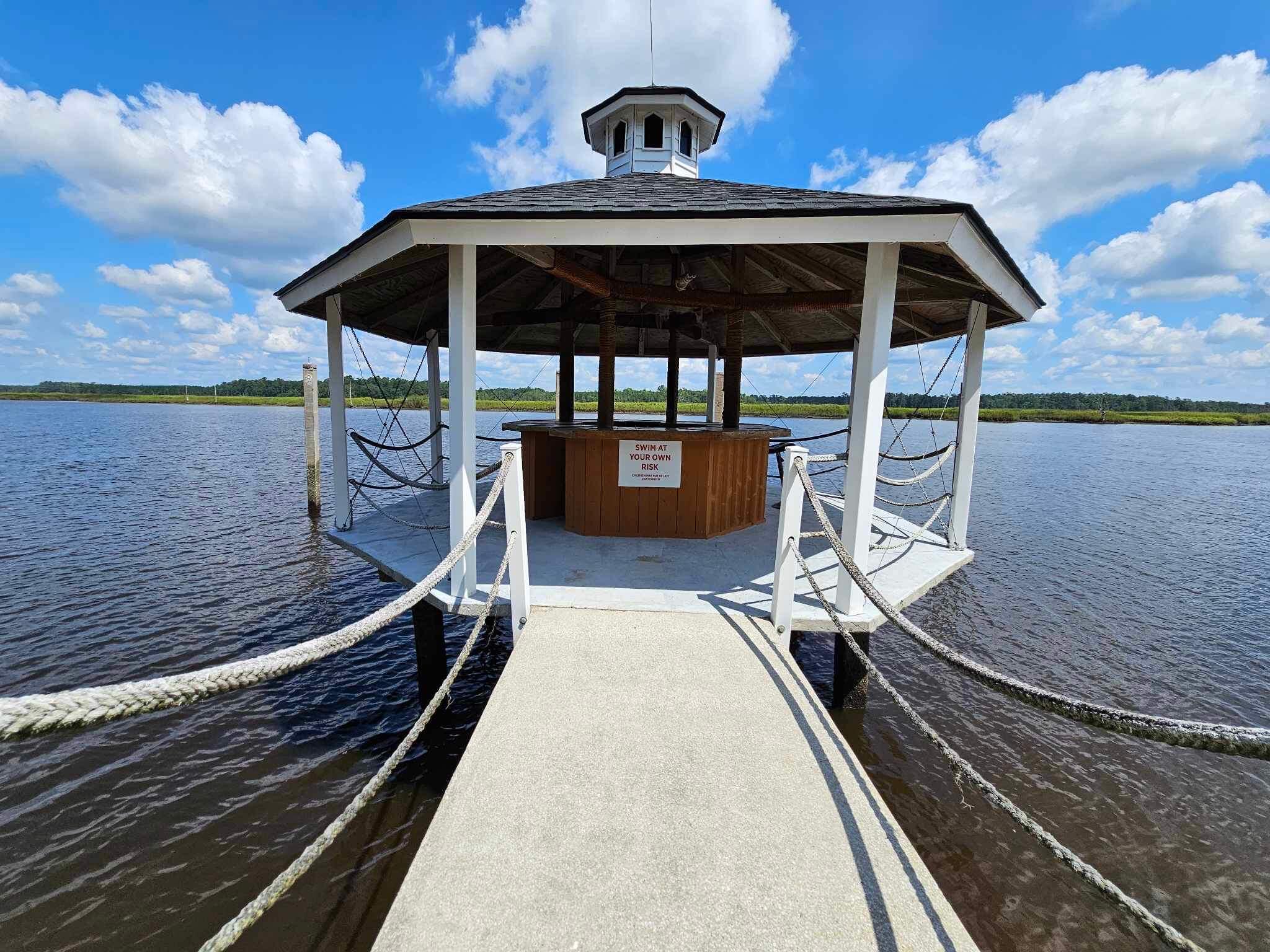 21 Red Fin Loop Georgetown, SC 29440 - Photo 8 of 48 9a317f26-7a61-4768-9695-2c4511e0a8d1