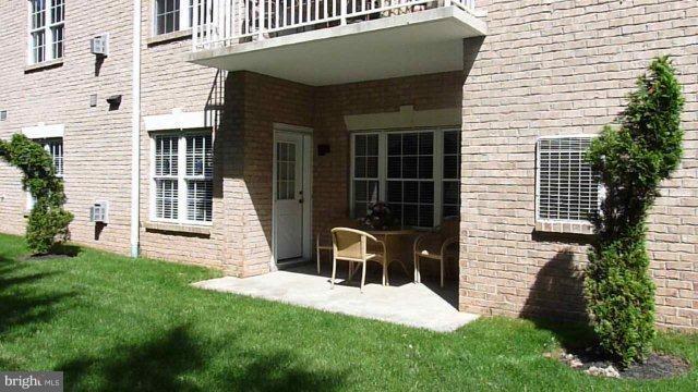 12340 Rosslare Ridge Road, Unit 102 Lutherville-Timonium, MD 21093 - Photo 2 of 23 Exterior (Rear)