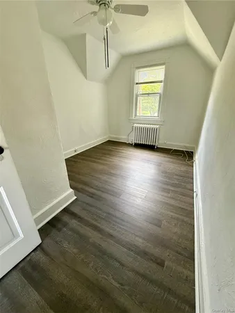 $2,950 | 265 Mayflower Avenue, Unit 1, New Rochelle, NY 10801