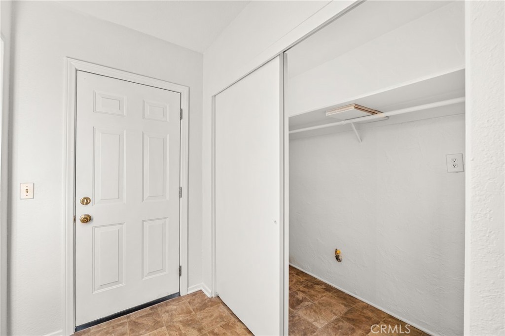 616 Monterey Street Redlands, CA 92373 - Photo 16 of 20 a view of room with hardwood floor