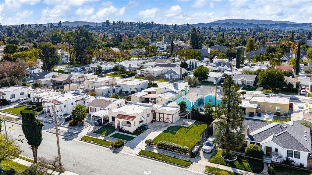 616 Monterey Street Redlands, CA 92373 - Photo 19 of 20 a view of multiple houses with a city street