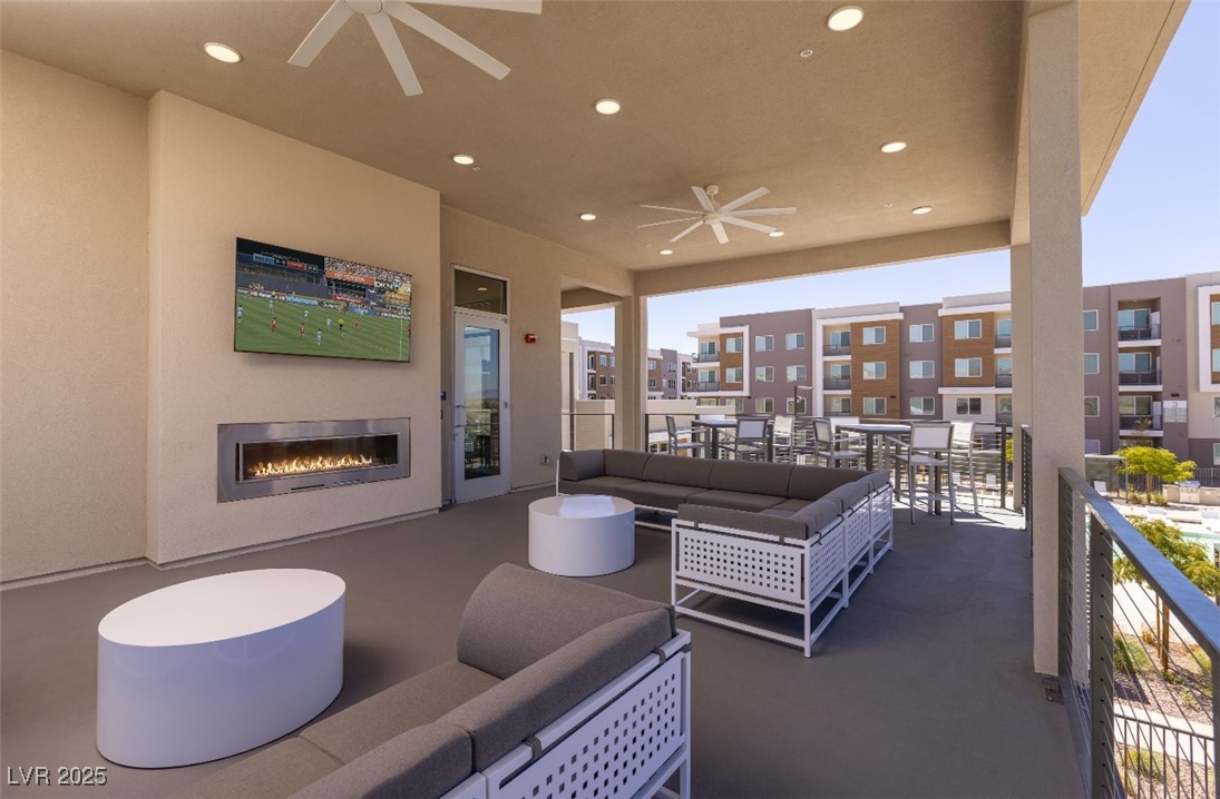 100 East Warm Springs Road, Unit 4 Henderson, NV 89011 - Photo 13 of 41