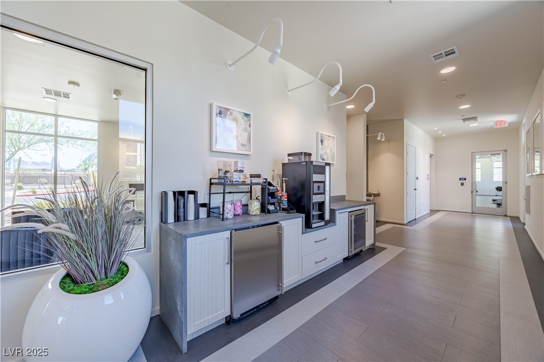 100 East Warm Springs Road, Unit 4 Henderson, NV 89011 - Photo 33 of 41