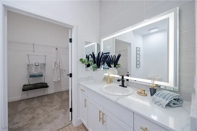 $2,175 | 100 East Warm Springs Road, Unit 4, Henderson, NV 89011