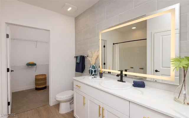 $2,175 | 100 East Warm Springs Road, Unit 4, Henderson, NV 89011