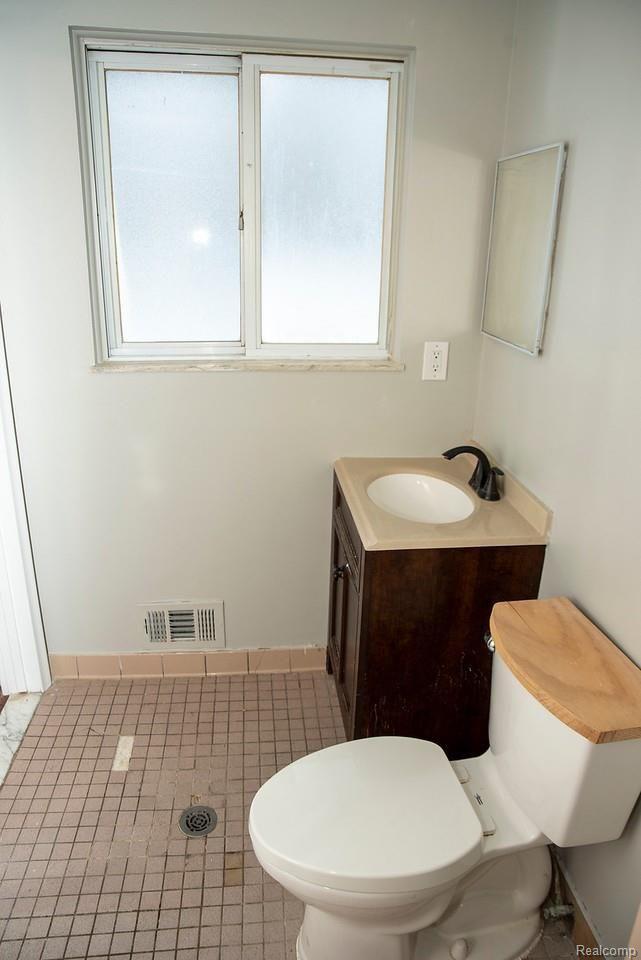 3800 Canton Ctr Road Canton, MI 48188 - Photo 23 of 41 21.jpg