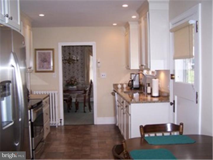 135 Upland Road Havertown, PA 19083 - Photo 9 of 25 Kitchen