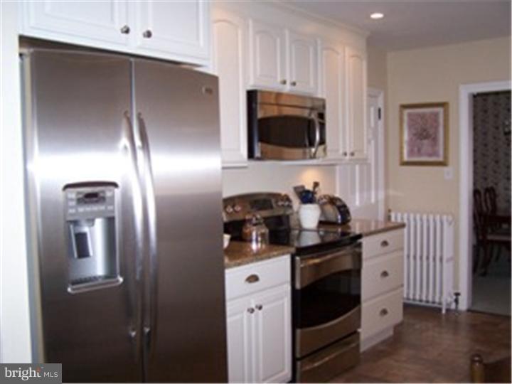 135 Upland Road Havertown, PA 19083 - Photo 10 of 25 Kitchen