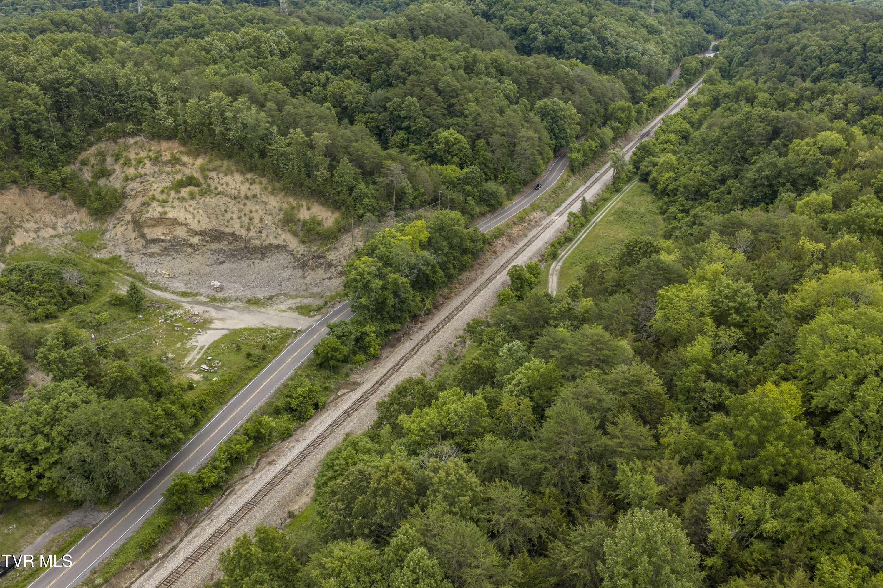 700 Piney Flats Road Piney Flats, TN 37686 - Photo 7 of 44 700-758PineyFlats-Aerials-8
