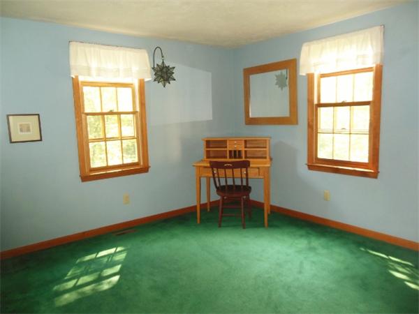 294 Upper North Row Road Sterling, MA 01564 - Photo 15 of 30 Gallery Image 15