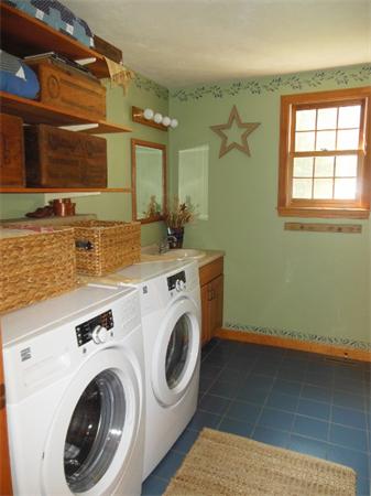 294 Upper North Row Road Sterling, MA 01564 - Photo 17 of 30 Gallery Image 17