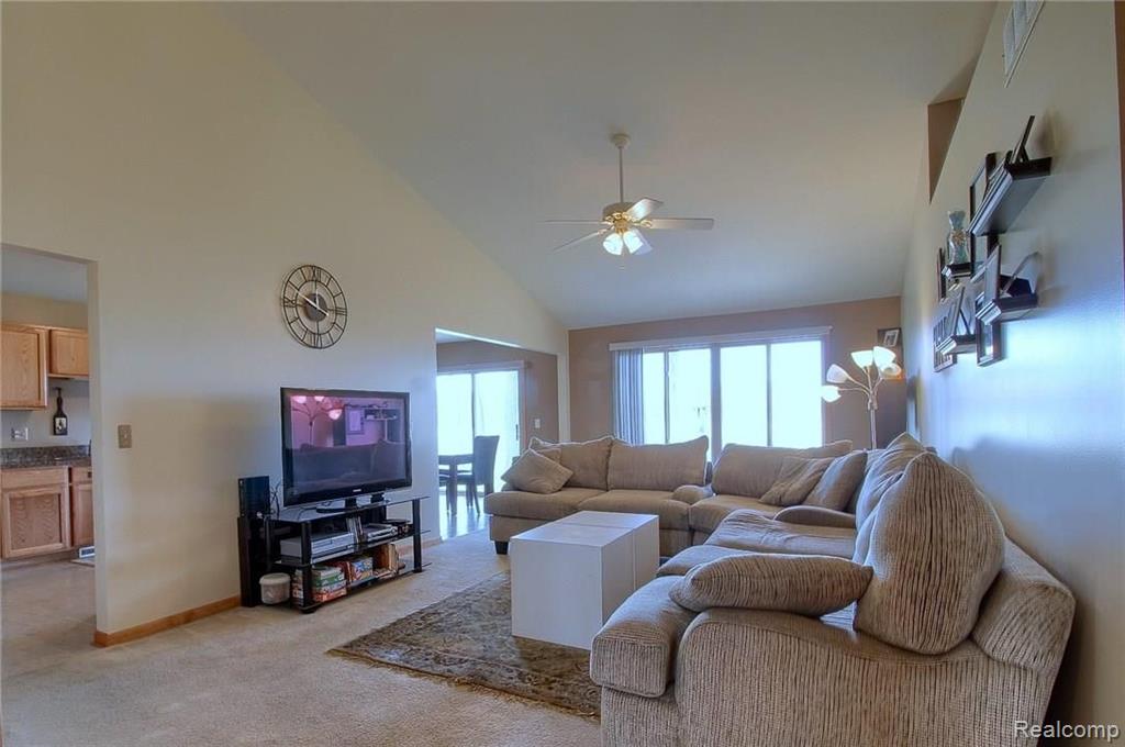 50749 Raintree Circle Chesterfield, MI 48047 - Photo 4 of 22