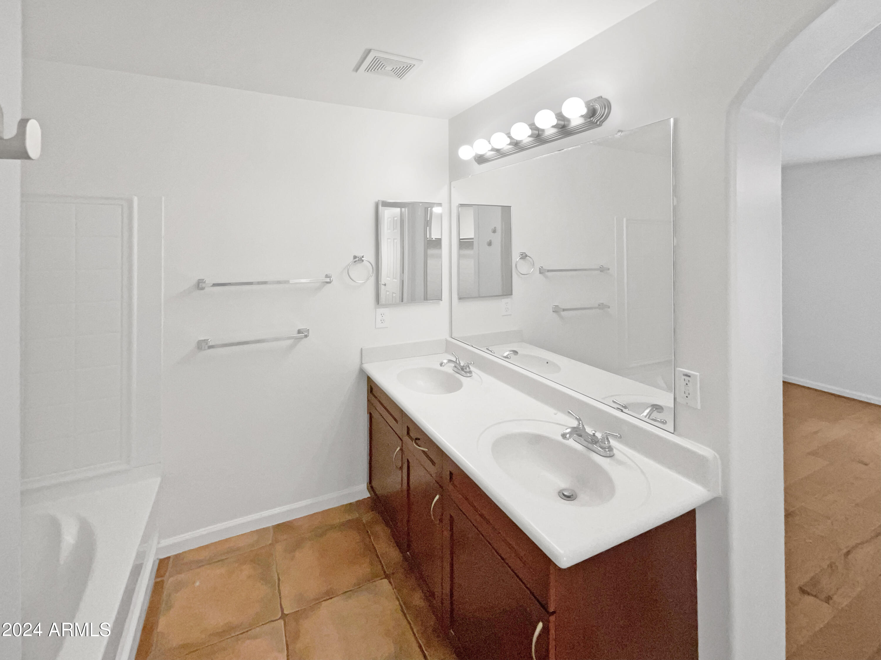 1920 East Bell Road, Unit 1126 Phoenix, AZ 85022 - Photo 9 of 23 listing_8