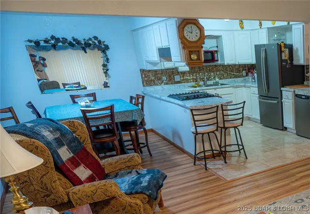 $320,000 | 1070 Old Nonsuch Road, Camdenton, MO 65020