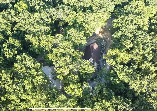 $320,000 | 1070 Old Nonsuch Road, Camdenton, MO 65020