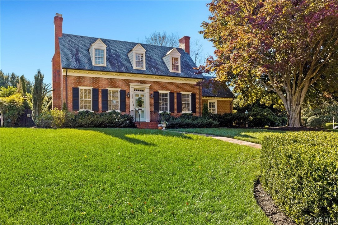 3807 Dover Road Richmond, VA 23221 - Photo 1 of 44 Gallery Image 1
