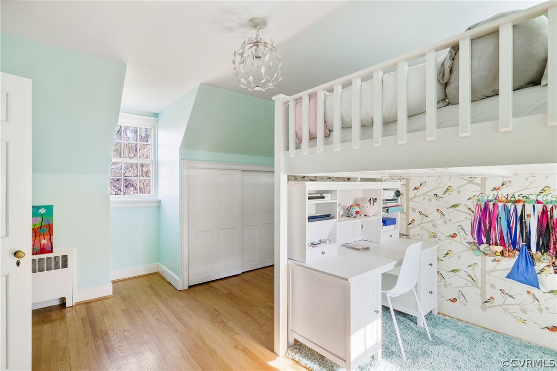 3807 Dover Road Richmond, VA 23221 - Photo 30 of 44 Beautiful hardwood floors, two windows and large c