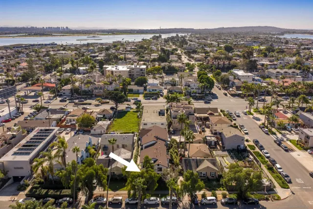 $1,060,000 | 1819 Hornblend Street, Unit 1, San Diego, CA 92109