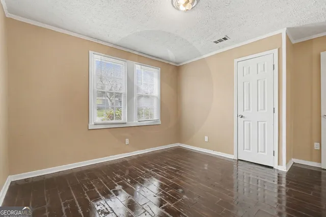 $1,300 | 1716 Lisbon Drive Southwest, Atlanta, GA 30310