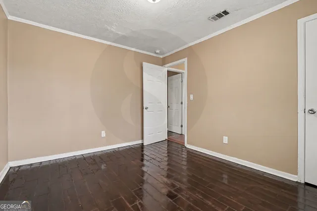 $1,300 | 1716 Lisbon Drive Southwest, Atlanta, GA 30310