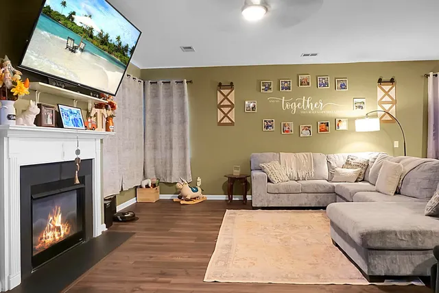 $415,000 | 121 Triple Crown Road, Moncks Corner, SC 29461