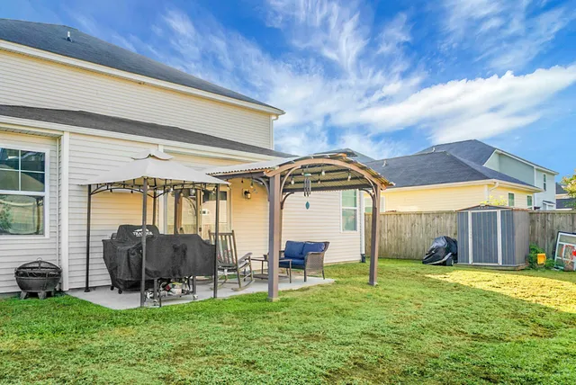 $415,000 | 121 Triple Crown Road, Moncks Corner, SC 29461