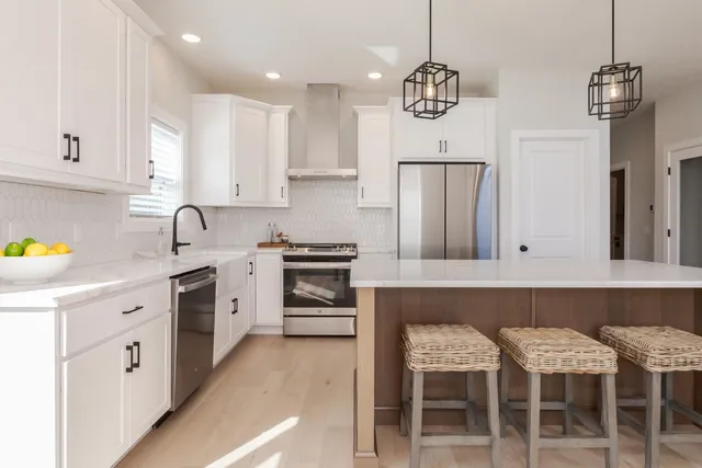 $523,000 | 5207 Finlen Lane, Bloomington, IL 61705