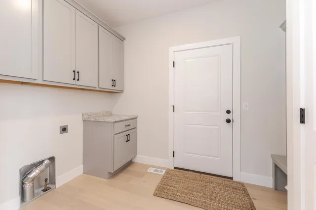 $523,000 | 5207 Finlen Lane, Bloomington, IL 61705