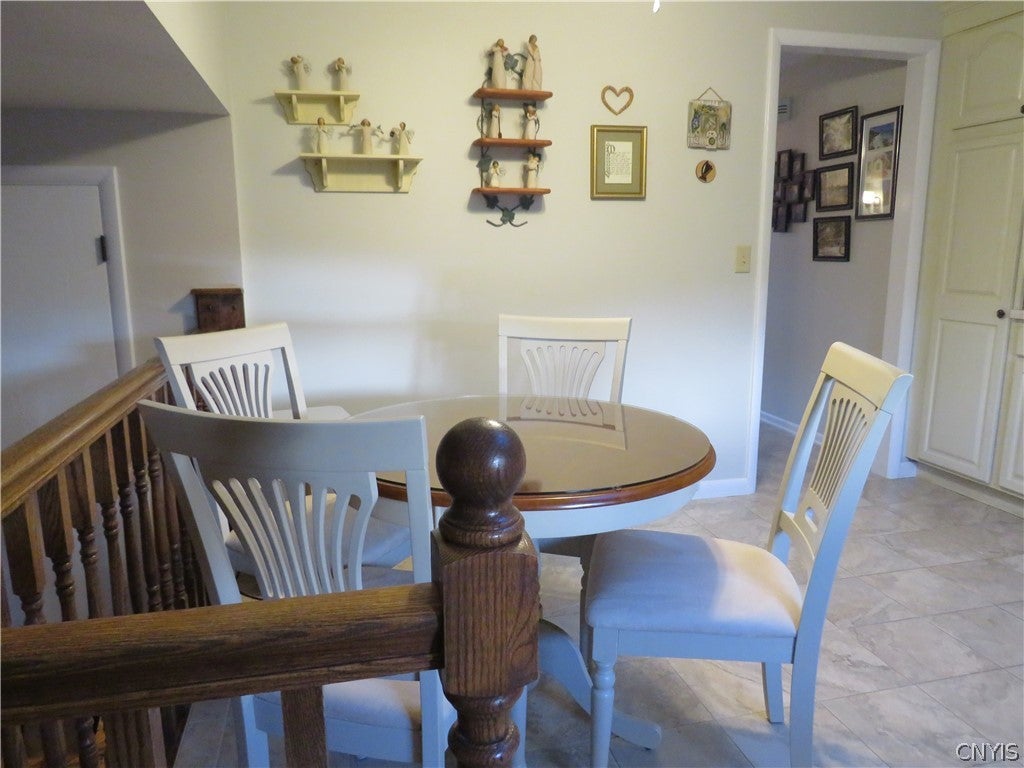 7376 Farmstead Road Liverpool, NY 13088 - Photo 15 of 38 Gallery Image 15