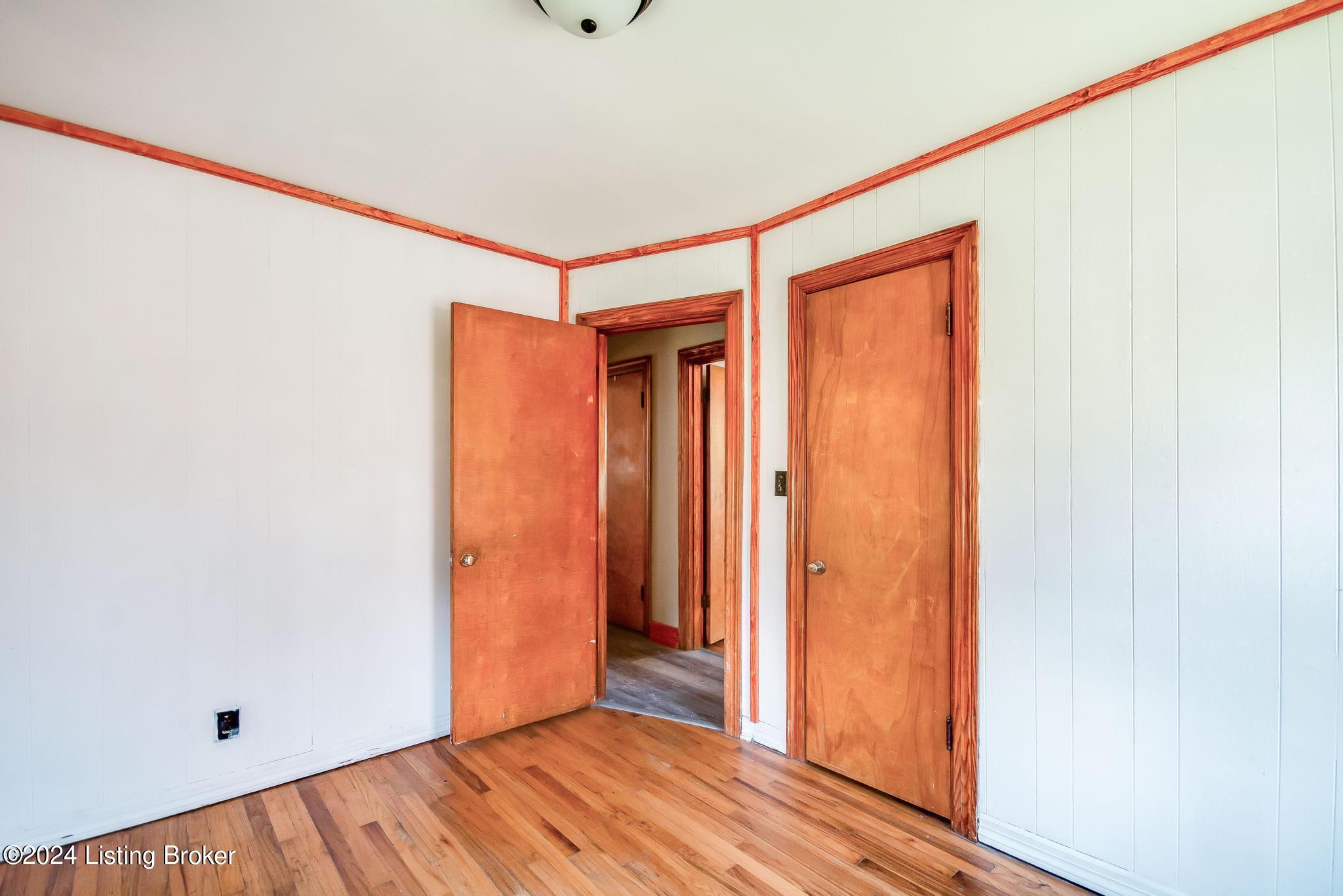 4605 Dohn Road Louisville, KY 40216 - Photo 17 of 28 4605_Dohn_Road_40216_519
