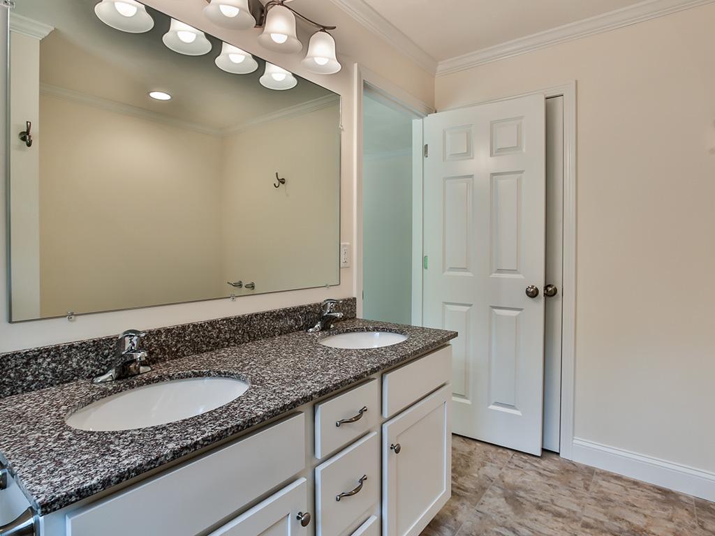 38 Dow Road Mont Vernon, NH 03057 - Photo 19 of 36 Gallery Image 19