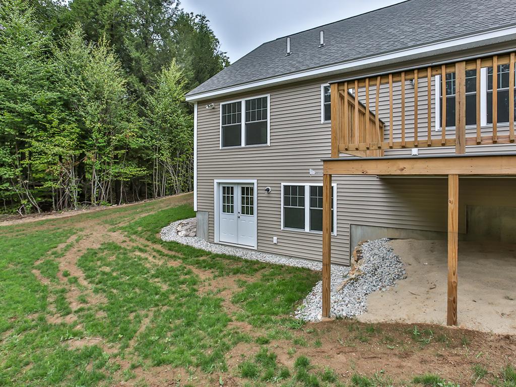 38 Dow Road Mont Vernon, NH 03057 - Photo 4 of 36 Gallery Image 4