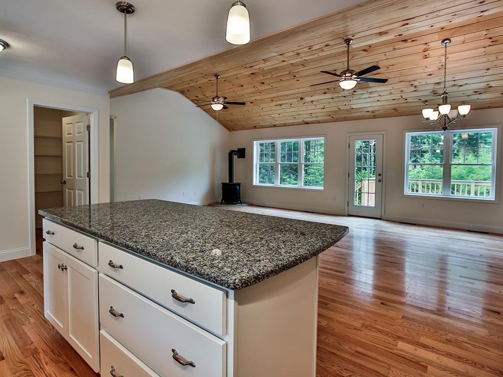38 Dow Road Mont Vernon, NH 03057 - Photo 7 of 36 Gallery Image 7