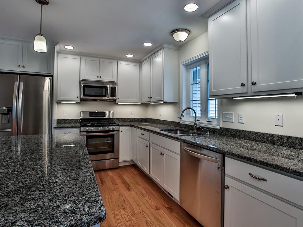 38 Dow Road Mont Vernon, NH 03057 - Photo 8 of 36 Gallery Image 8
