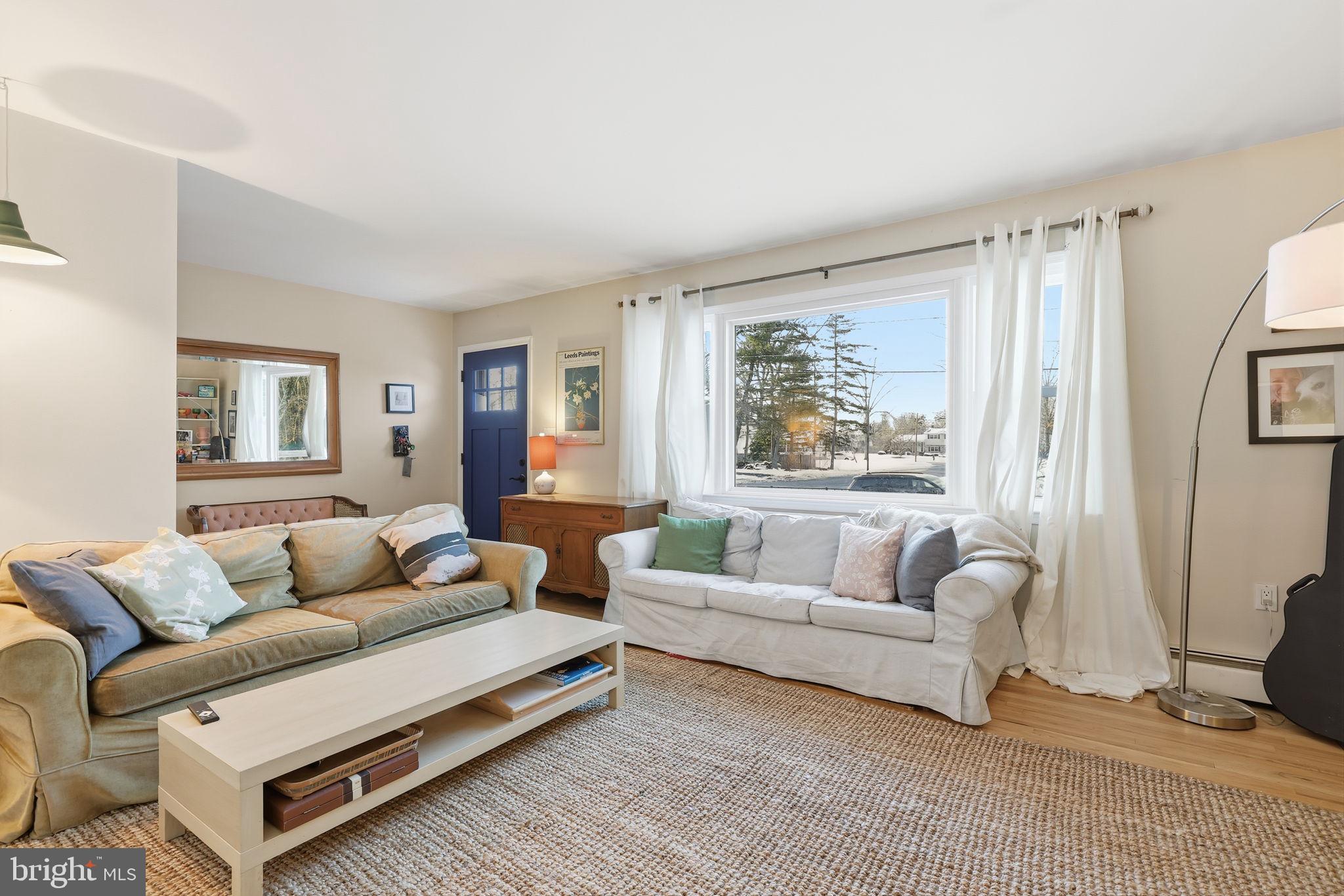 71 Bakun Way Ewing, NJ 08638 - Photo 4 of 19