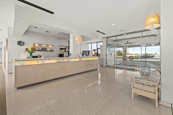 $519,000 | 1401 East Beach Drive, Unit 1206, Galveston, TX 77550