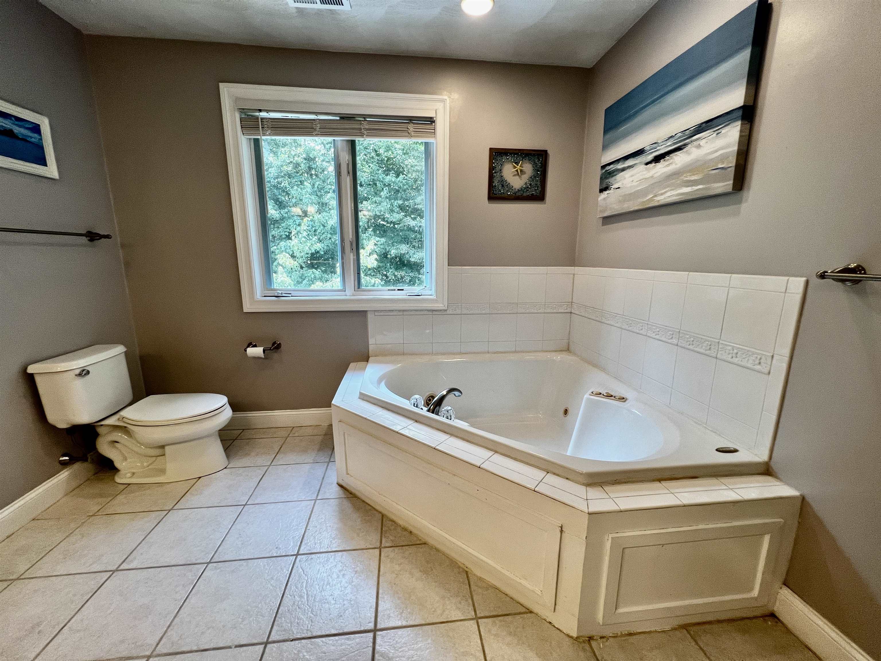 6 Squire Way Stratham, NH 03885 - Photo 24 of 40