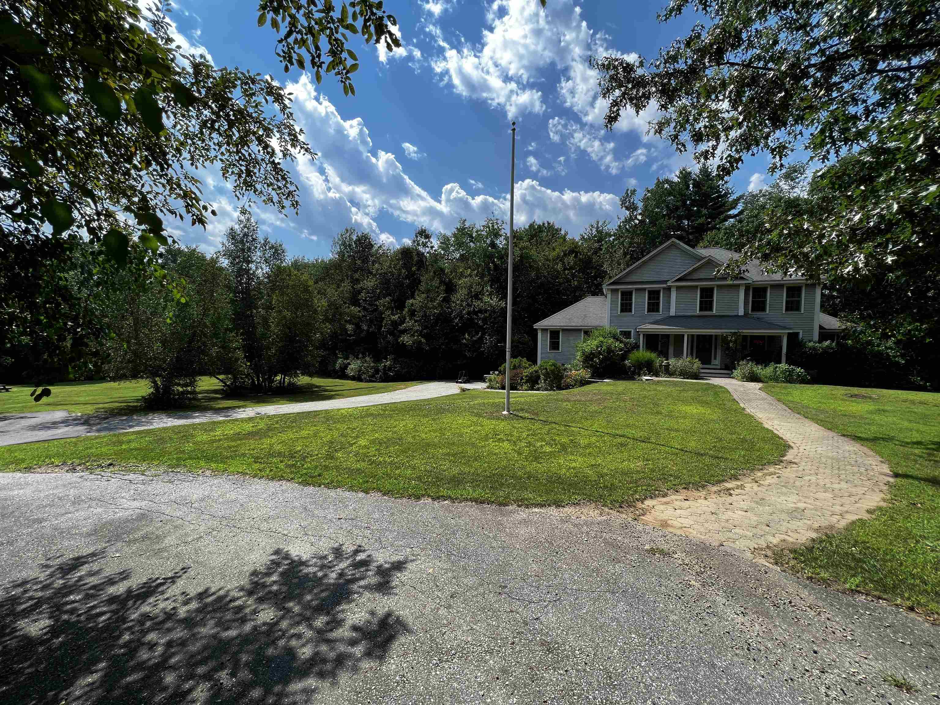 6 Squire Way Stratham, NH 03885 - Photo 38 of 40
