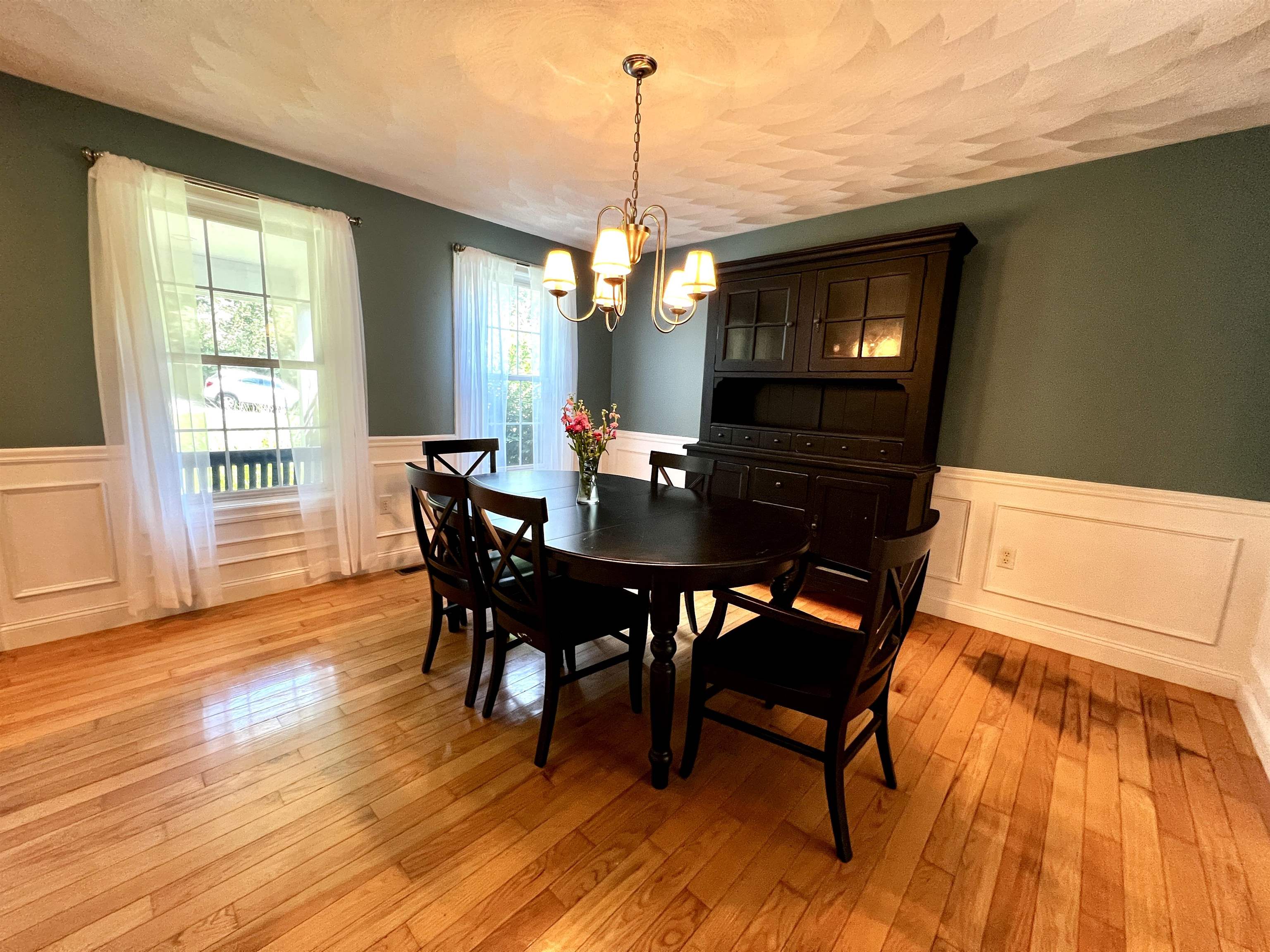 6 Squire Way Stratham, NH 03885 - Photo 6 of 40