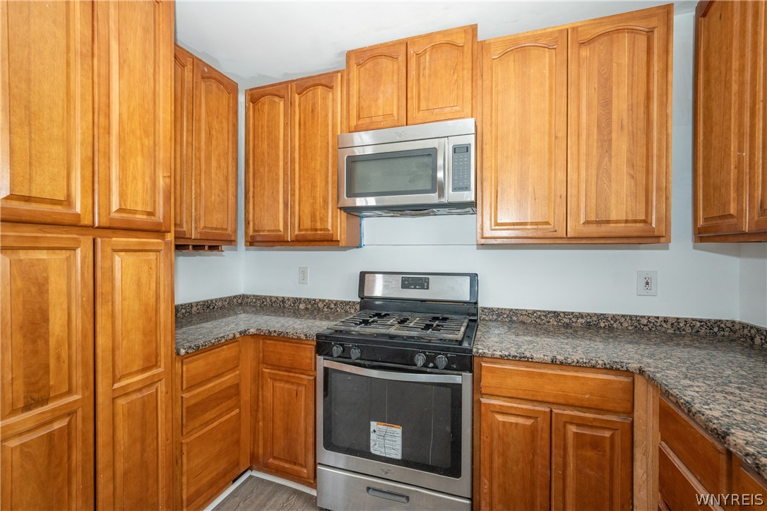 17 Harold Place Lancaster, NY 14086 - Photo 6 of 25