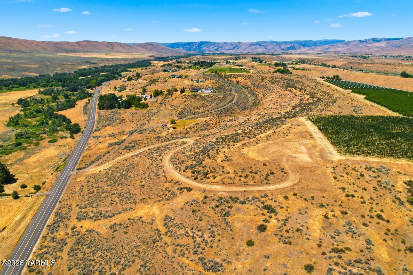 17011 Ahtanum Road Yakima, WA 98903 - Photo 8 of 16 8 Drone