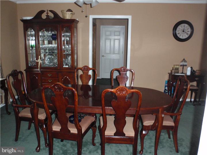 2 Fieldstone Lane Berlin, NJ 08009 - Photo 3 of 25 Dining Room