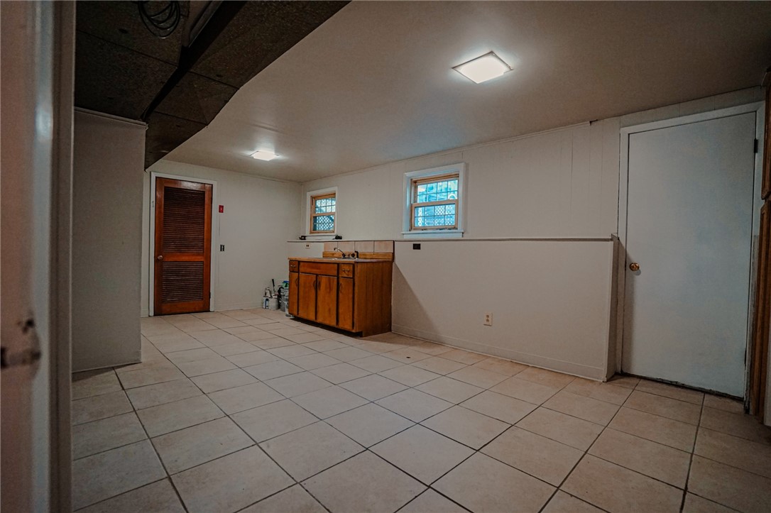 32 Stillwater Drive Warwick, RI 02889 - Photo 15 of 19