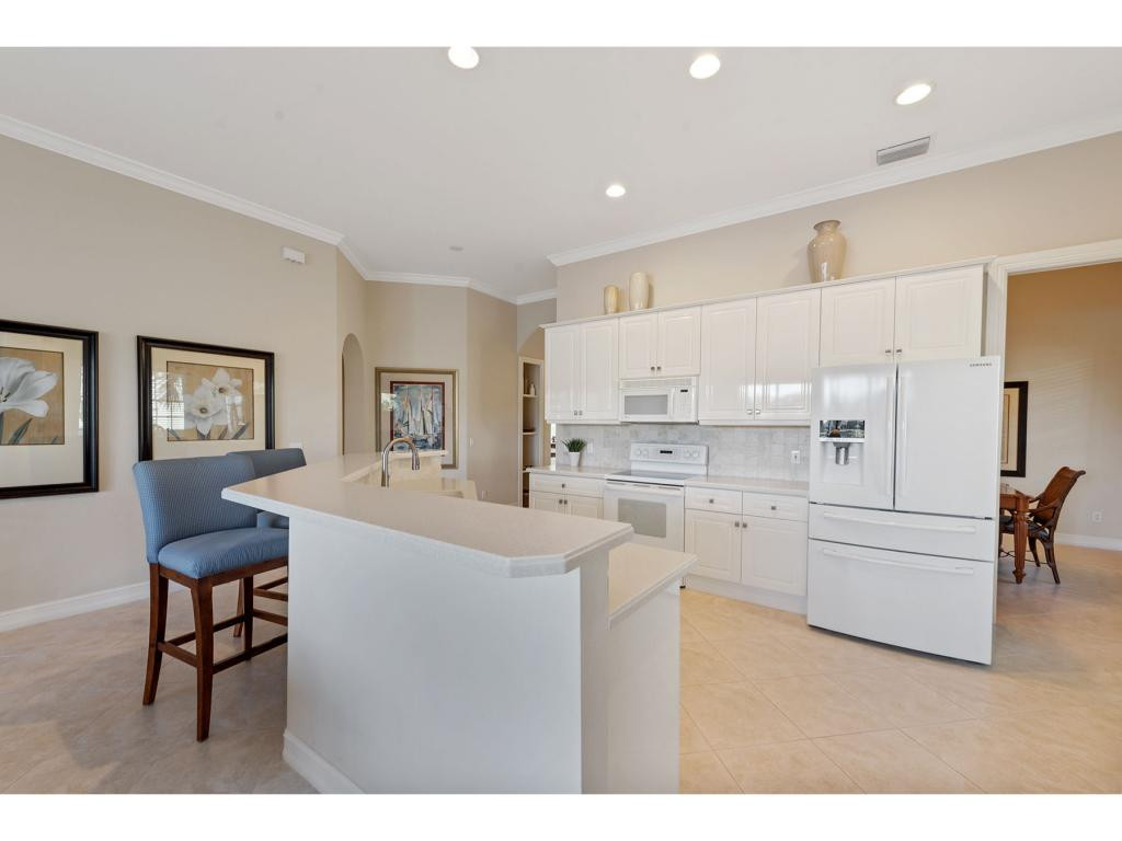 8540 Mallards Way Naples, FL 34114 - Photo 5 of 36 Photo 5