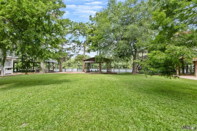 $170,000 | 20775 Henry Road, Springfield, LA 70462