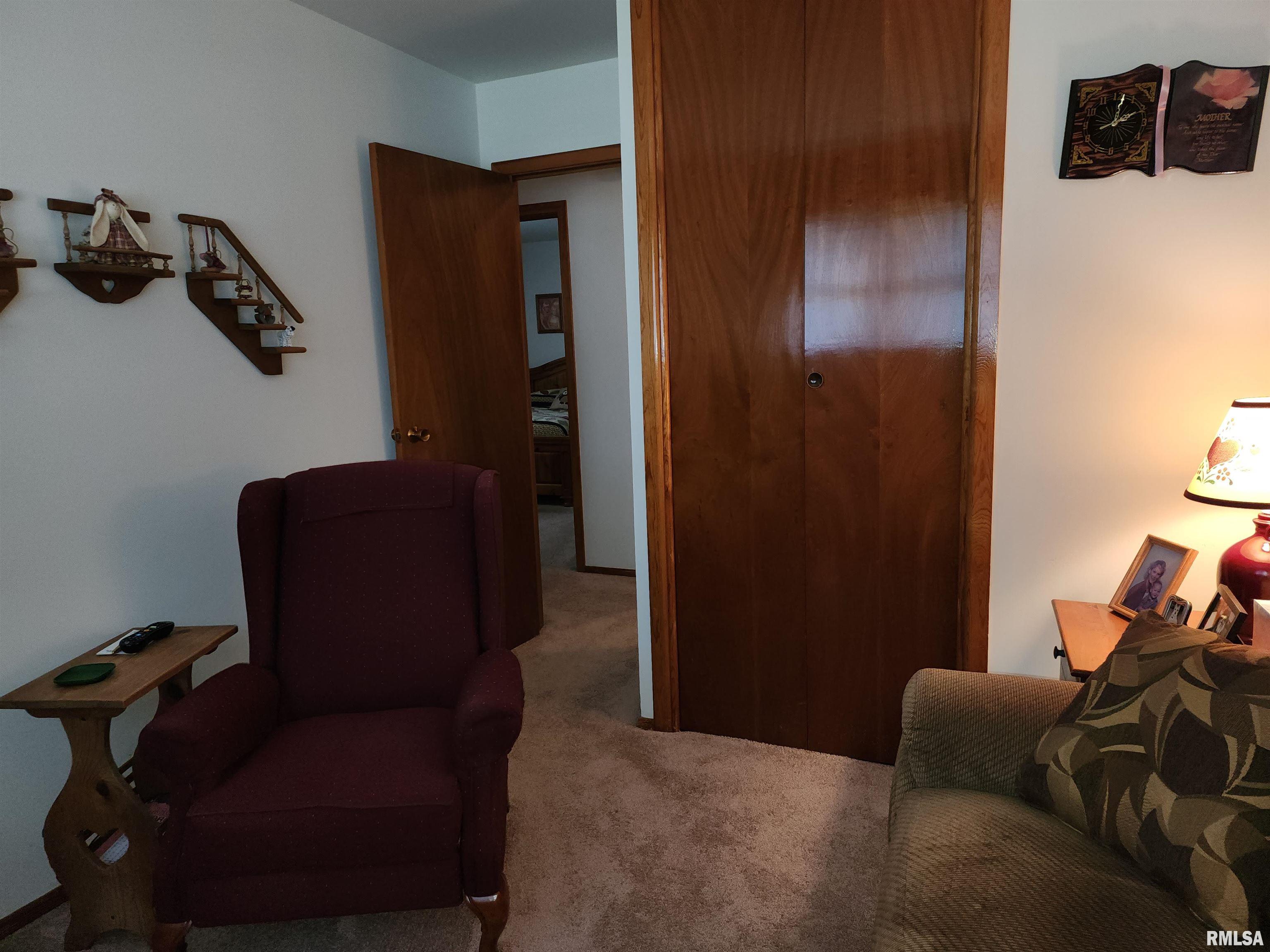 503 Northeast 1st Street Atlanta, IL 61723 - Photo 16 of 25