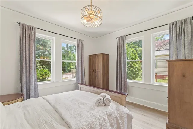 $990,000 | 717 East Tennessee Street, Unit 4, Tallahassee, FL 32308