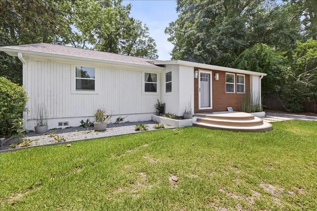 $990,000 | 717 East Tennessee Street, Unit 4, Tallahassee, FL 32308