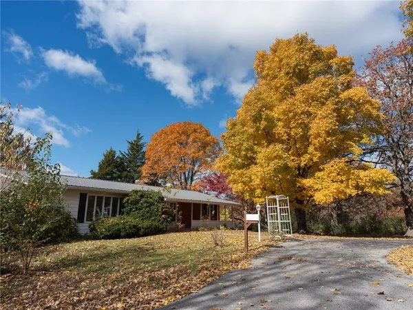 $330,000 | 3805 Highway 73, Buffalo, MO 65622